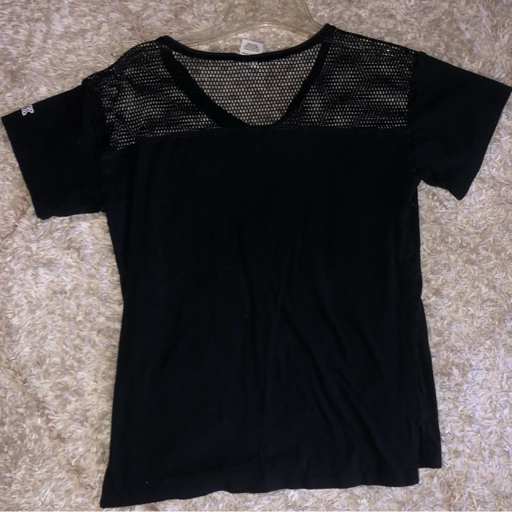 “I MAKE MUMMY MOVES” Victoria Secret Pink Tee - Picture 4 of 4